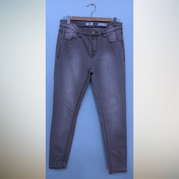 Kensie Jeans Effortless Ankle Mid-Rise Light Gray 8 - Picture 3 of 9